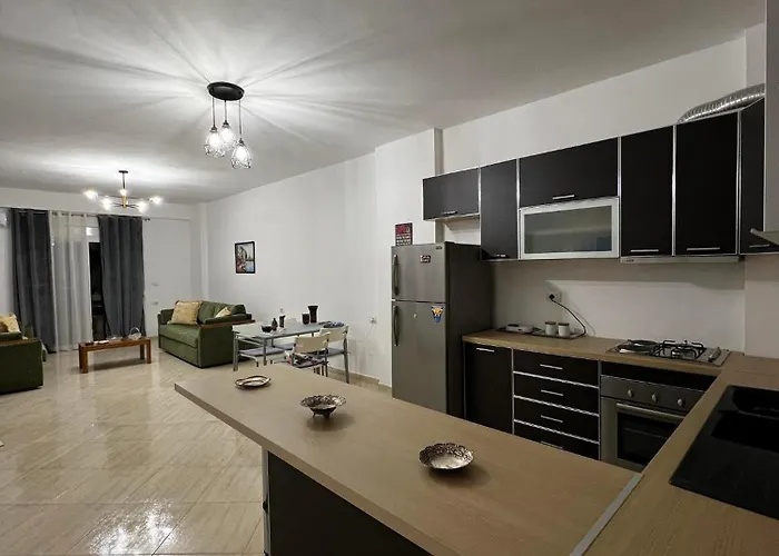 Fifi\'S Apartment